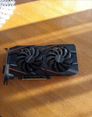 Gigabyte - AMD RX 570 4GB