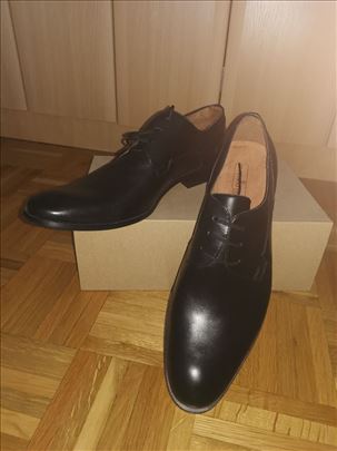 Muške elegantne cipele 