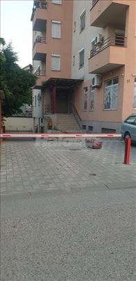 Prodaja stana centar