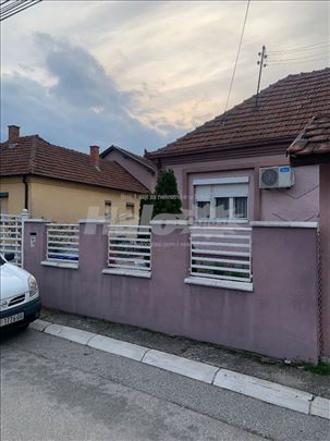 Veca kuca i manja + radionica u Cacku posta Ljubic