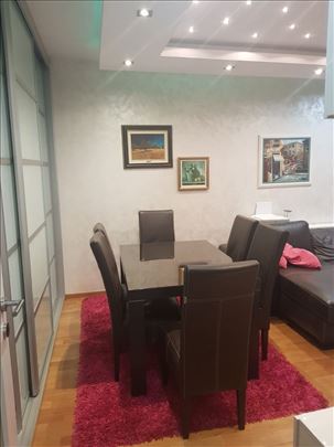 Belvil 60m2, Top pozicija, Odličan, Miran, Pogled