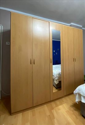 Gaderoberni ormar Evro salon 