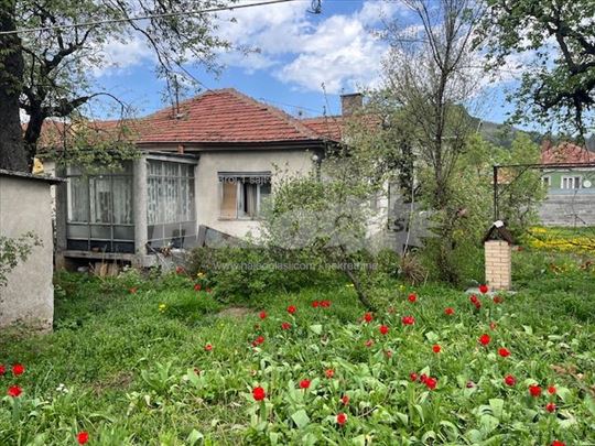 Kuća na prodaju u centru grada