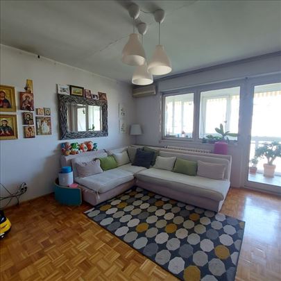 Novi Beograd-Blok 63-Nehruova, 3,0 s, 75 m2, 