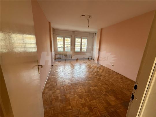 Stan 50m2, Bulevar Zorana Đinđića, Novi Beograd
