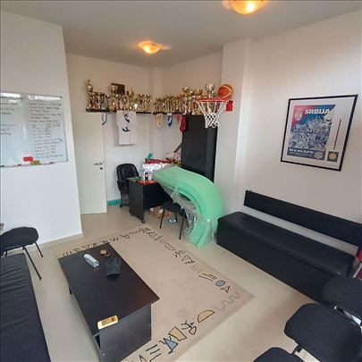 Lokal 17,21m2, centar  Žarkova