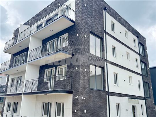 Lux Penthaus sa pogledom na Expo,u novom naselju
