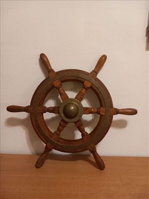Brodsko kormilo 
