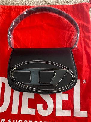 Disel kožna crna torba