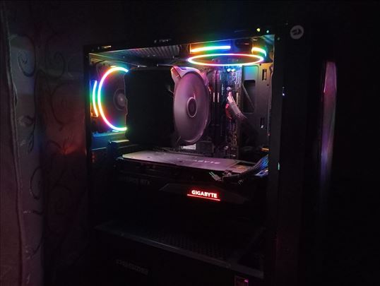 Gaming pc Ryzen 5 5600/ RTX 3070