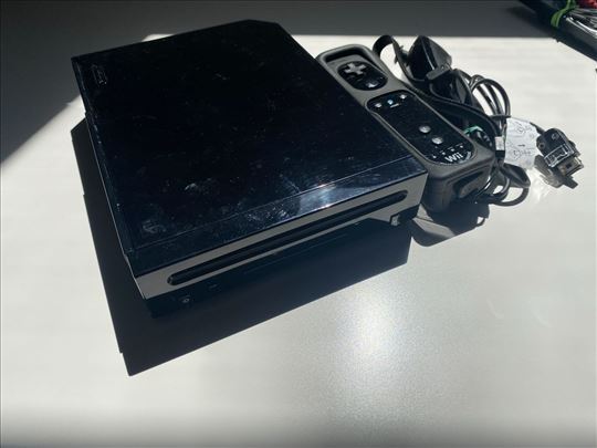 Nintendo Wii Beli / Crni model 🎮