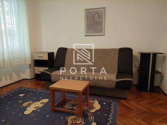 Ustanička,garsonjera,odličan ID#1538