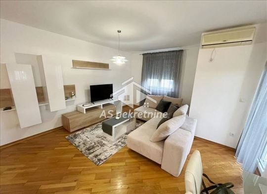 Beograd, Gospodara Vučića, Stan, 3.0, 76m2