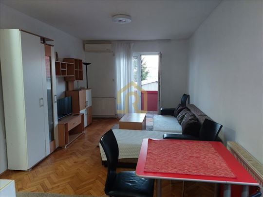 Izdavanje, stan, Vladana Desnice, 41m2, Id658