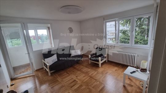 Konjarnik ,dvosoban 52m2 , renoviran