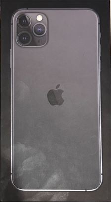 Na prodaju 11 pro max 64gb 