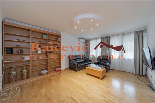 Namesten, Blok 33, Narodnih heroja, 2.0, 63 m2, L