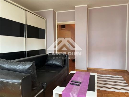 Odličan 2.5 stan u samom srcu Mirijeva, 59,35m2