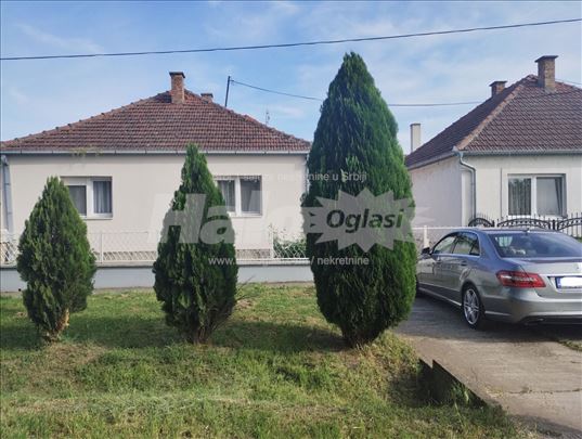 Prodaje se odlična kuća u Opovu