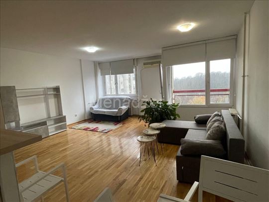 Banjica, Crnotravska, 2.0 60m2, terasa, 7/15 names