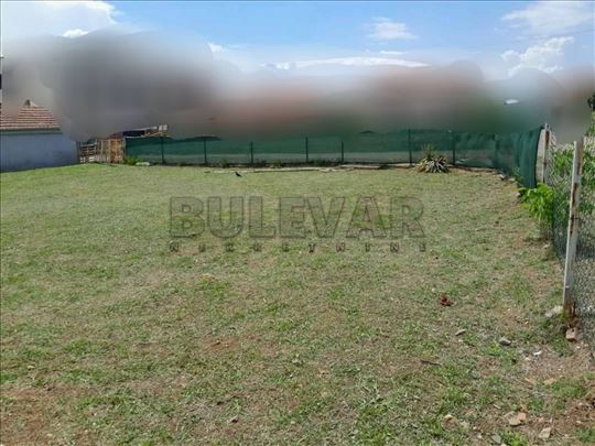 Izdaje se plac na Panteleju, 400m2!