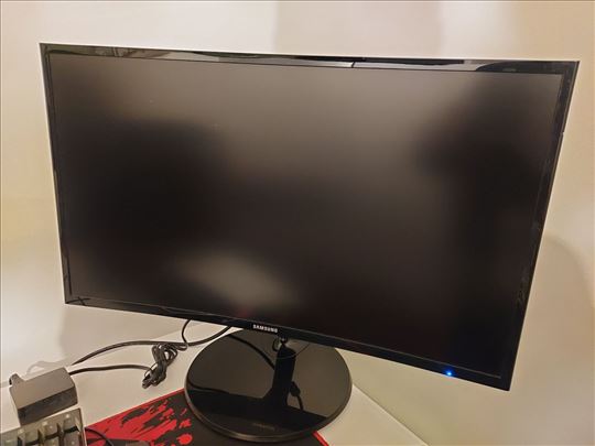 Samsung zakrivljeni monitor 27"