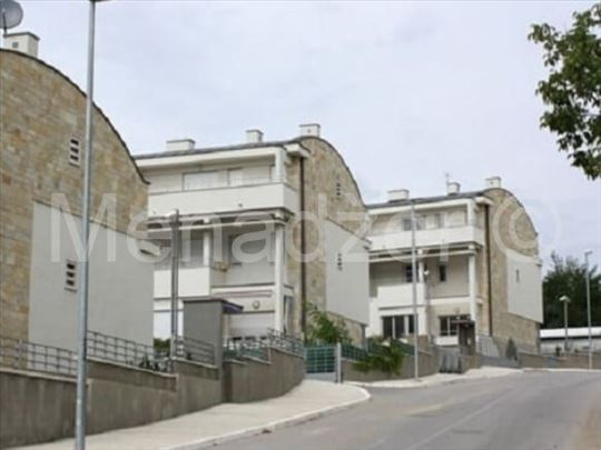 Dedinje,150m2, 4,0sob, 1/4,novogradnja, useljiv,uk