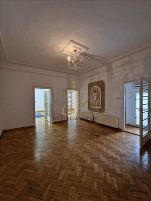 Izdavanje,95m2,poslovni prostor,Slavija