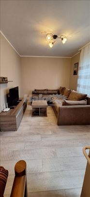 Izdavanje stana na mirnoj lokaciji,sveze okrecene