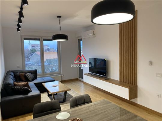 Jednoiposoban stan - 45m2 - Centar