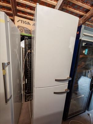 Miele Kombinovani frizider NOVO