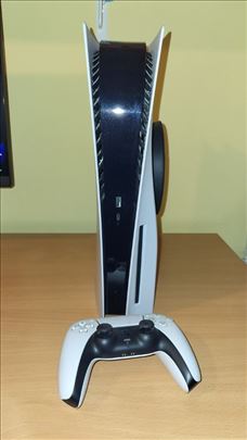 PlayStation 5 (CFI-1216A) + DualSense kontroler