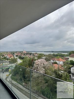 Stan sa najlepšim pogledom na Dunav, 66m2 + terasa