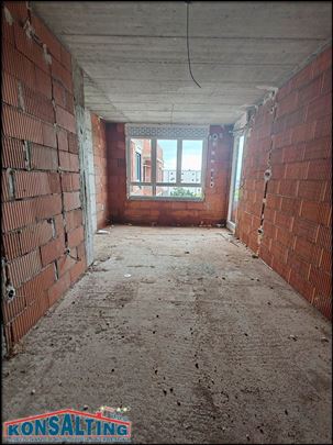 Stan u samom centru Stare Pazove, novogradnja,š028