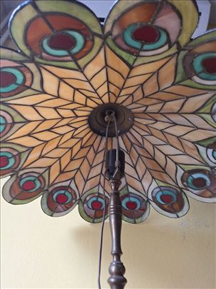 Stara vitraž lampa