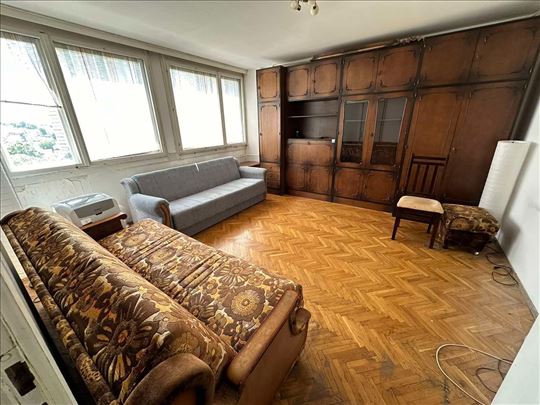 Šumice. Ljermontova,47m2, 1.5, 8/8