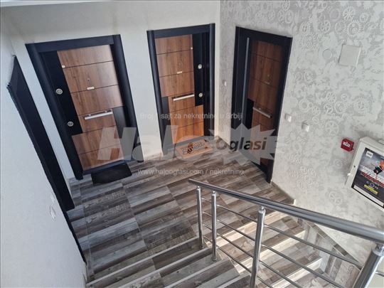 Altina Zemun 50 kvadrata nov bez provizije