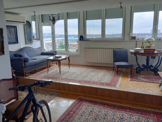 Blok 30, Bul. Zorana Đinđića, 3,0, 73m2, odličan