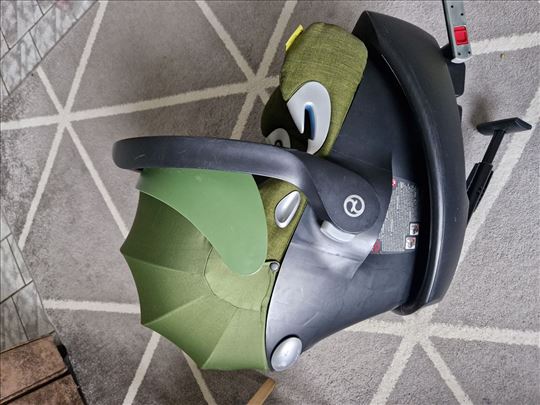 Cybex Aton Q plus sa Iso fix bazom