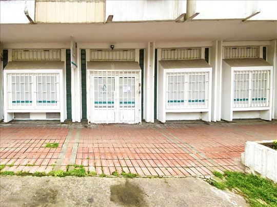 Lokal 96m2 iza Zeptera i JKP Skloništa