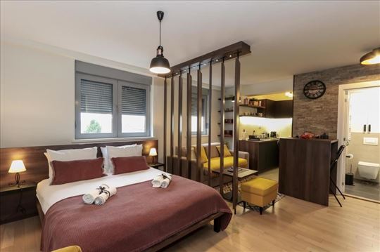 lux stan 30m2 Vojislava Ilica ID#2110