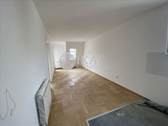 Mirijevo, kod škole Pavle Savić 38,50m2