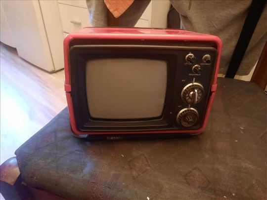 Retro, stari Shiljalis mali televizor vintage tv 