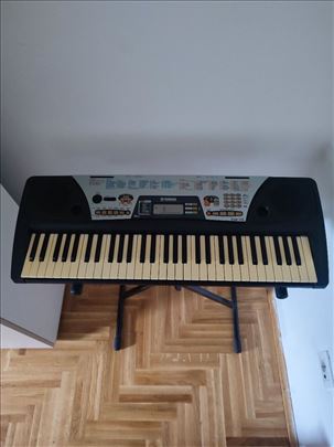YAMAHA sintisajzer