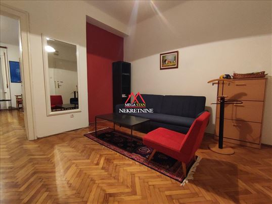 Dvosoban stan - 51m2 - centar