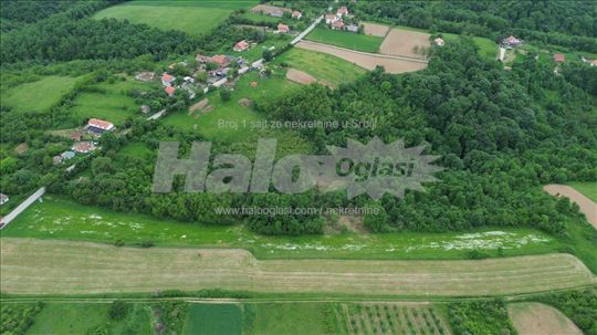 Plac Barajevo 172 ara, struja, voda, asfalt 