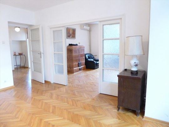 Kumodraška, 85m2, trosoban stan za poslovne namene