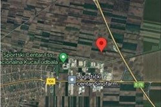 Građevinska parcela sa pristupom Auto Putu