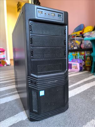 LC Power Pro Line 925B USB 600W-12
