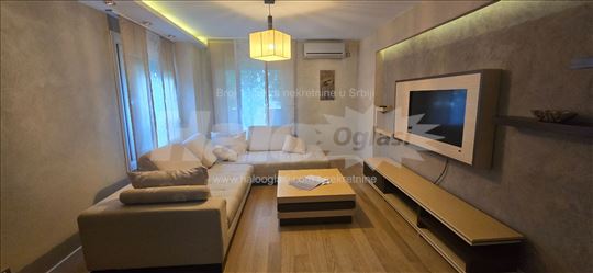 Luksuzan stan na Novom Beogradu